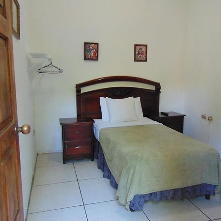 Отель Managua Hills Экстерьер фото