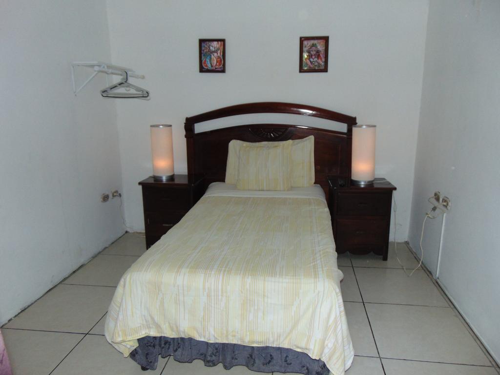 Отель Managua Hills Экстерьер фото
