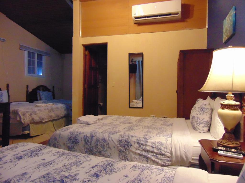Отель Managua Hills Экстерьер фото