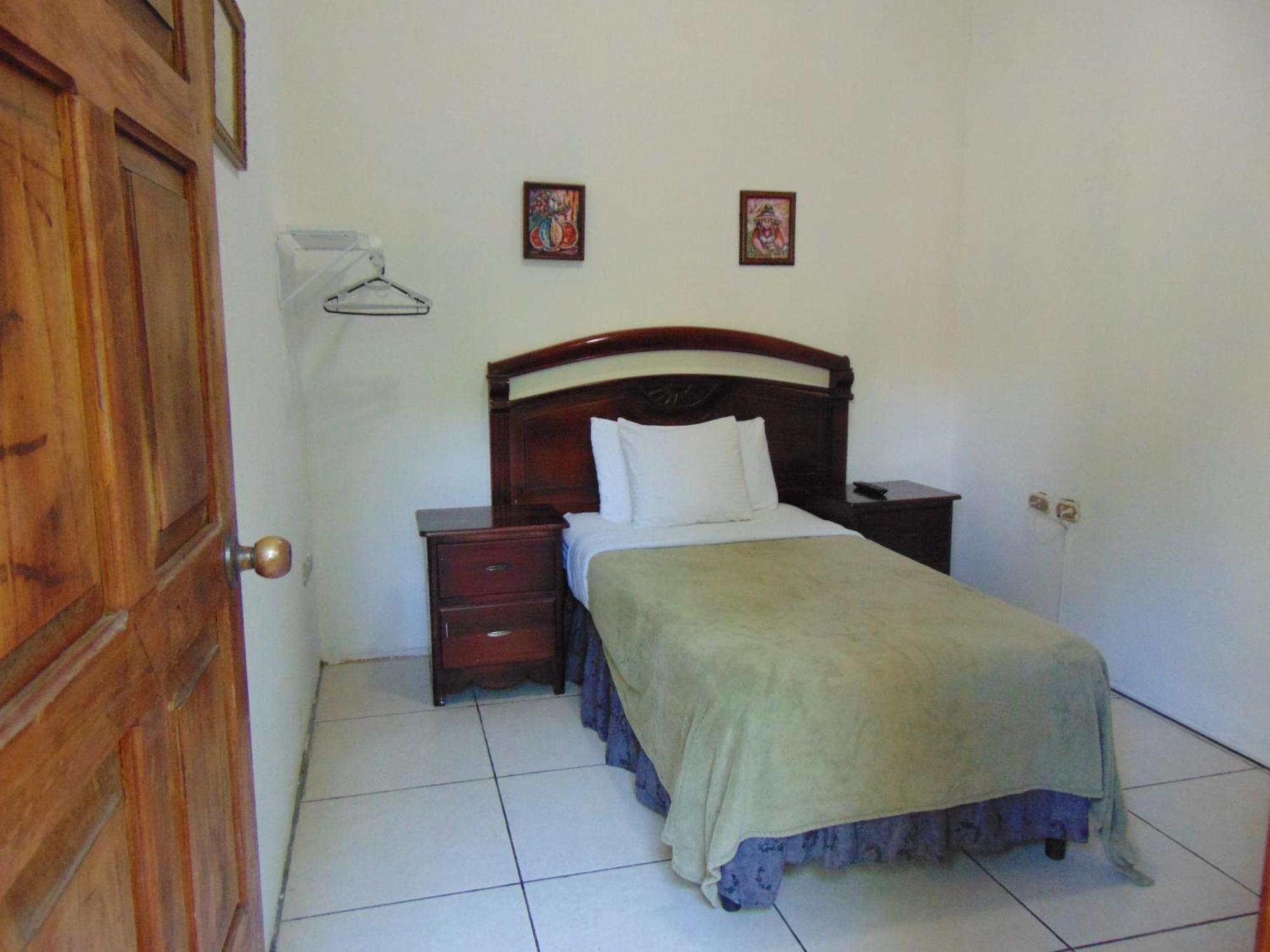 Отель Managua Hills Экстерьер фото